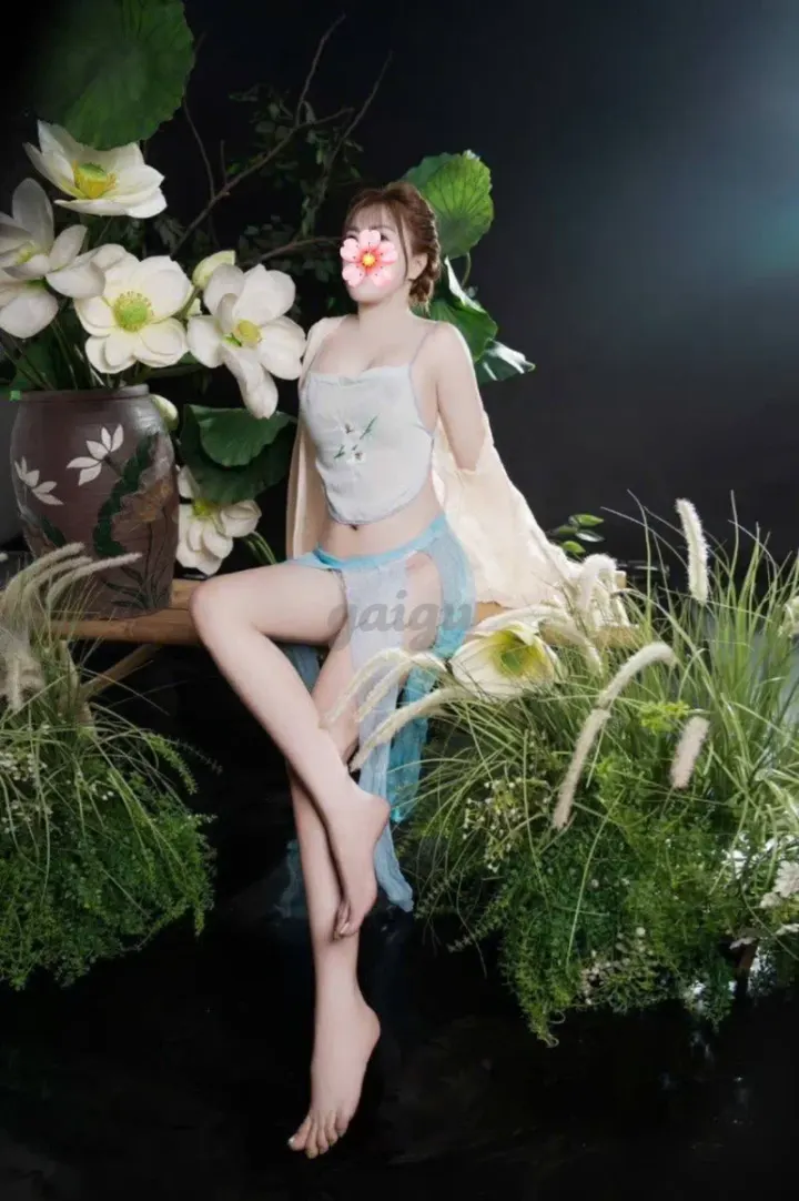 Tường Vy 3